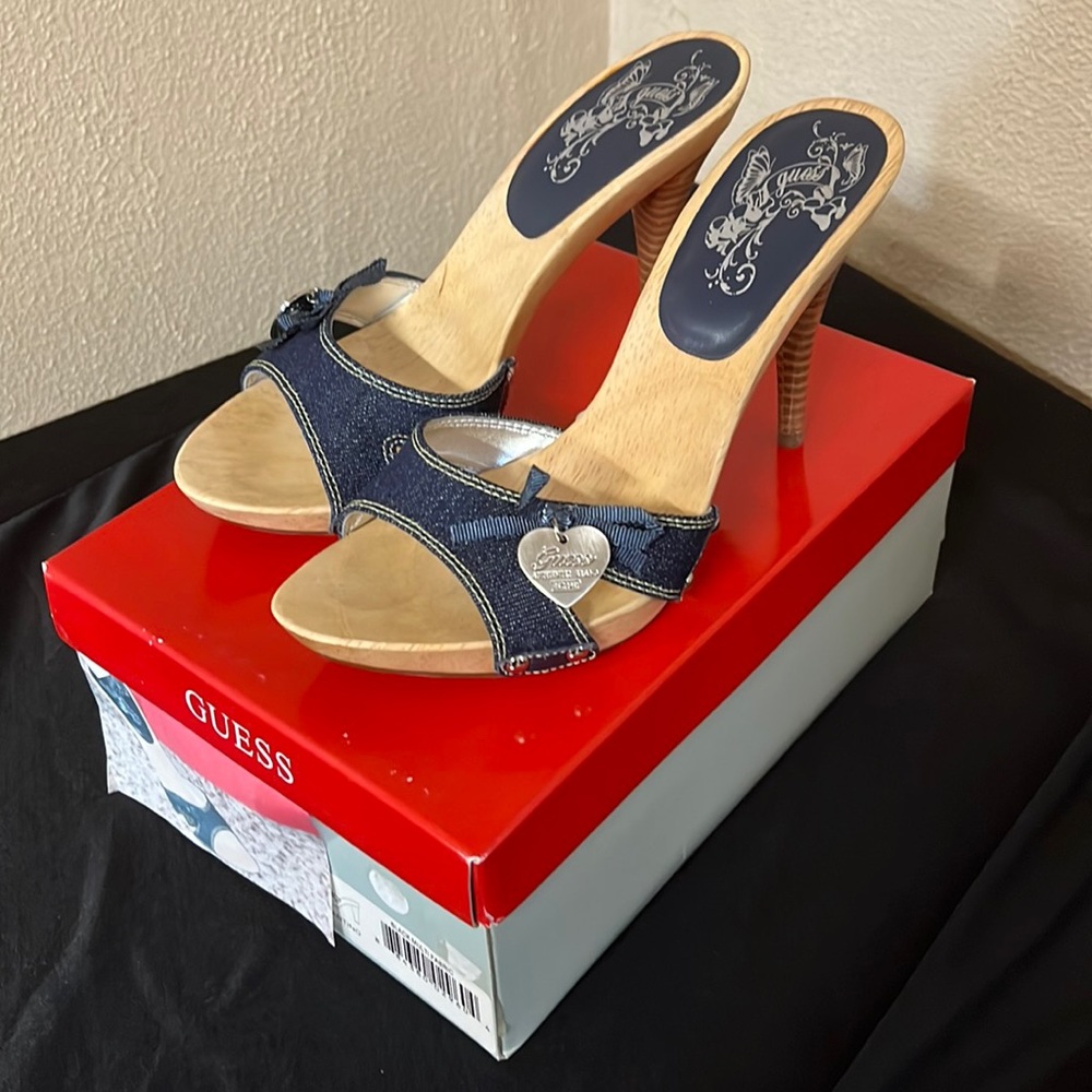 Guess Santino heels